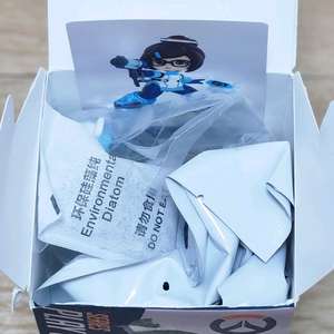 오버워치 팝마트 메이 피규어 이미지