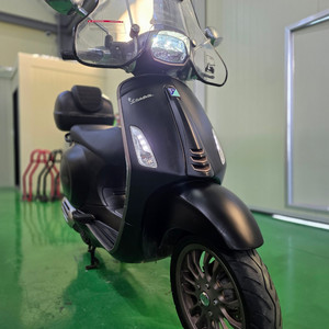 특가)베스파스프린트 tft모델 22년 1만 스크린 탑박스셋팅 최저가판매 이미지