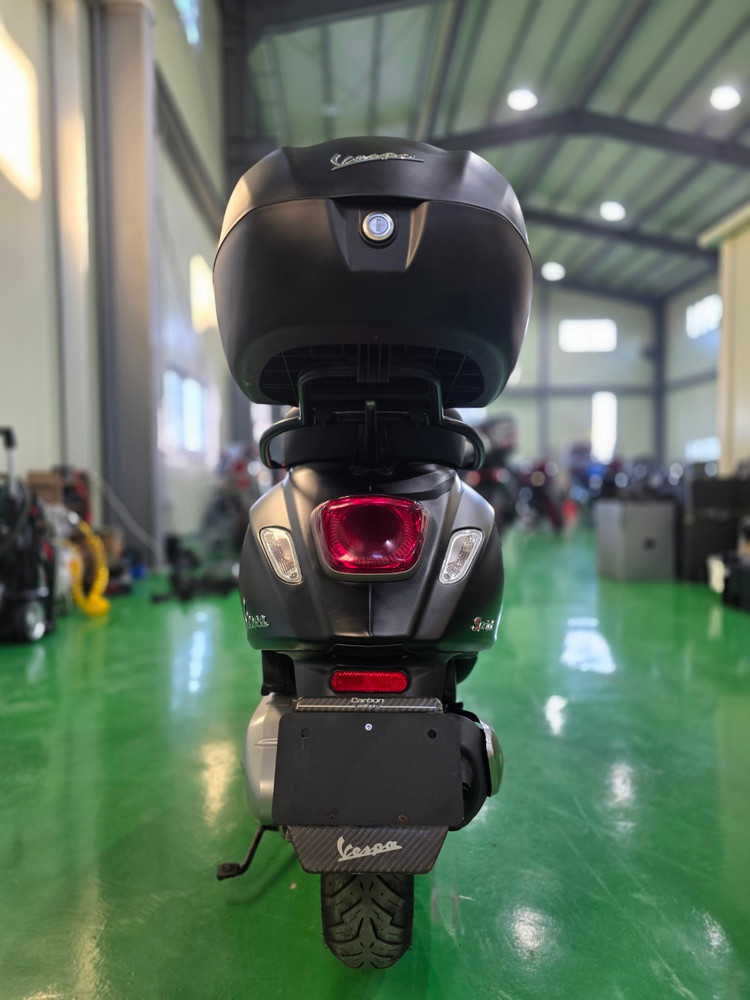 특가)베스파스프린트 tft모델 22년 1만 스크린 탑박스셋팅 최저가판매 이미지