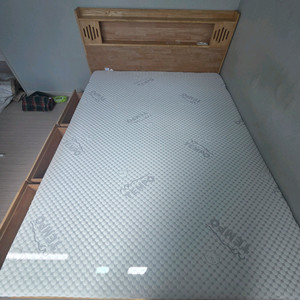 Q 원목LED서랍 침대