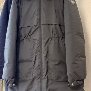 프라다 패딩 이미지