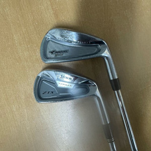 스릭슨 ZTX & 투어스테이지 viq 4번 아이언 팝니다 이미지