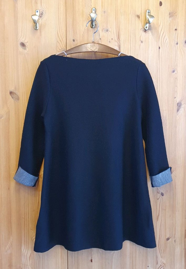 55.COS 울 와이드라운드 니트--1