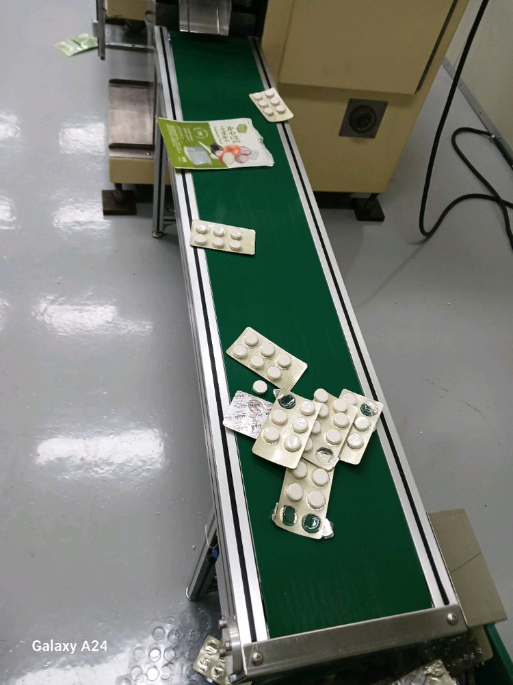 코인육수 제조 전체 기계라인 (분쇄기,pdp포장기계,분진기,검출기,타정기,이송기)등 이미지