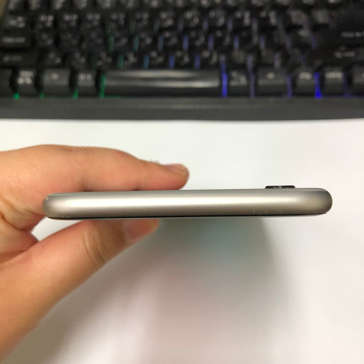 .아이폰6S플러스 64GB 스그 중고폰 배터리100% 인스타 사진폰 카메라폰 레트로감성 225294 이미지