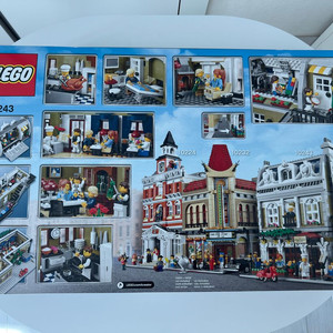 레고 10243 CREATOR 파리의 레스토랑