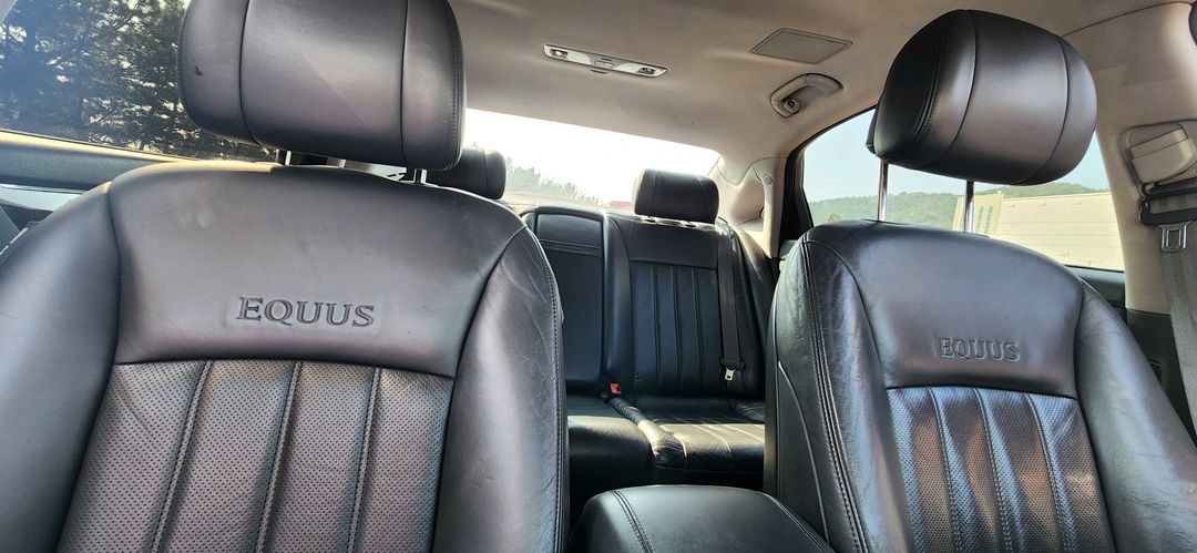 신형 에쿠스 lpg 겸용 2009년 19인치 휠 개인 27만7천 현대차 승용 이미지