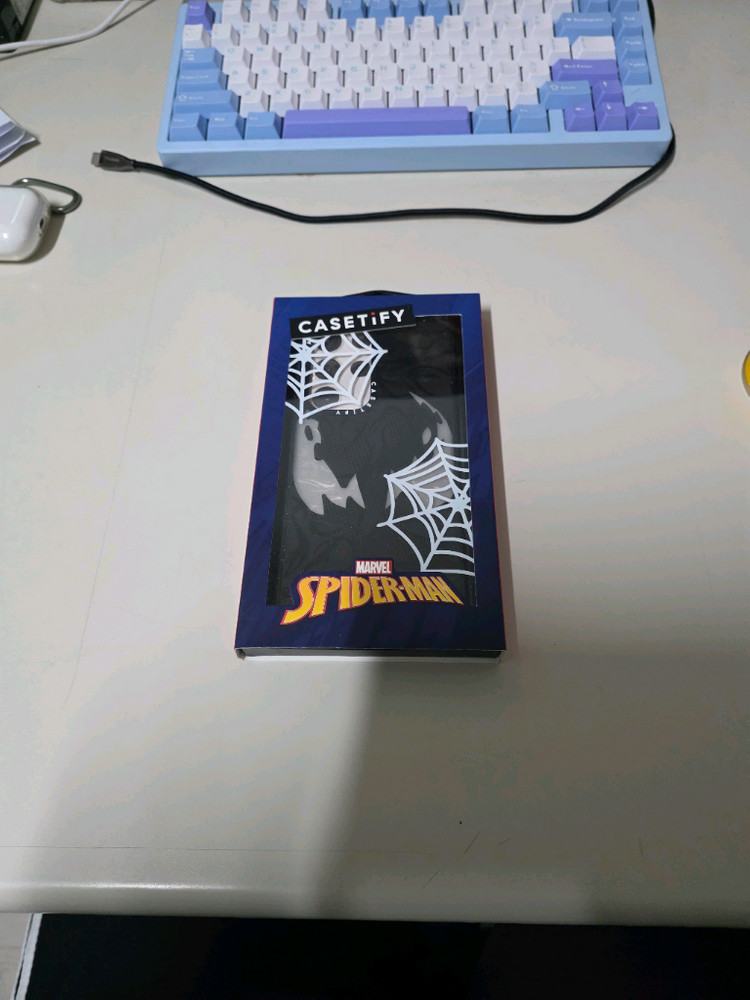 갤럭시s23 울트라 케이스티파이 스파이더맨 케이스 이미지