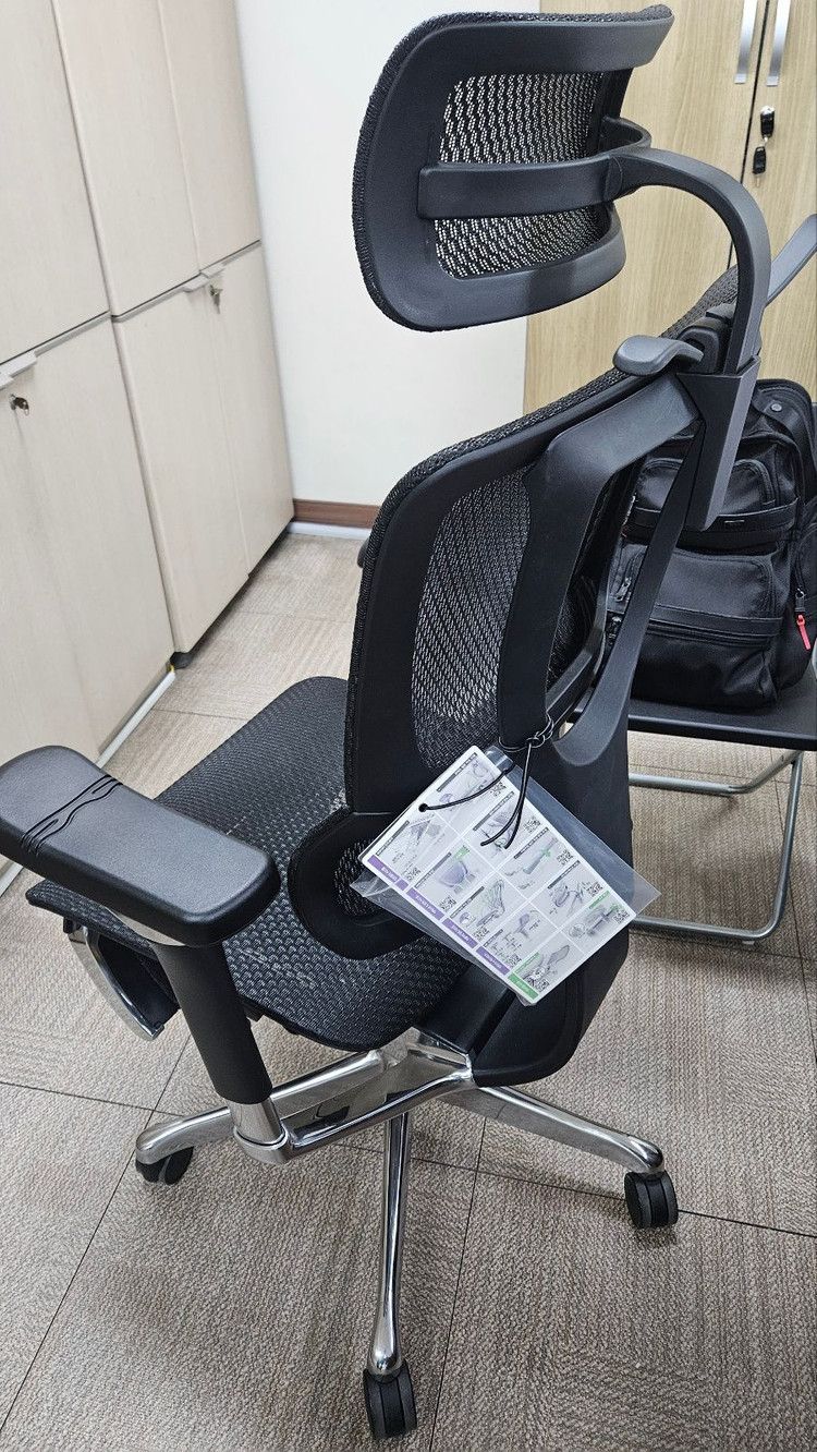 에르고휴먼 i2 컴포트 블랙 스미스매장 국내정식 하이엔드 풀매쉬의자 이미지