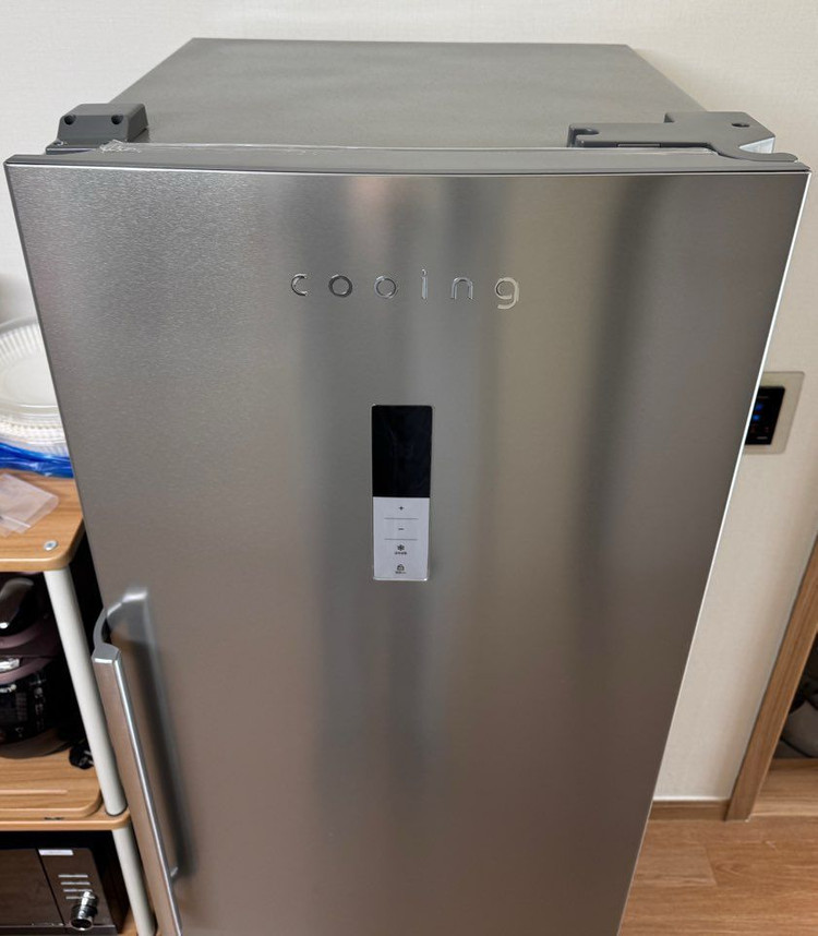 (새상품) 쿠잉 스탠드 미니 슬림 냉동고 소형 280L 실버 이미지