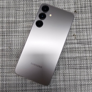 (특AAA급) 갤럭시 S25플러스 512G 실버 25년 2월개통 액정무기스 정상해지폰 73만팝니다@