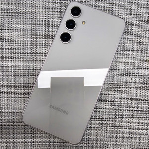 (신폰급) 갤럭시 S24FE 256G 그레이 25년 3월개통 정상해지 무기스 무찍힘 선물용 47만팝니다@ 이미지