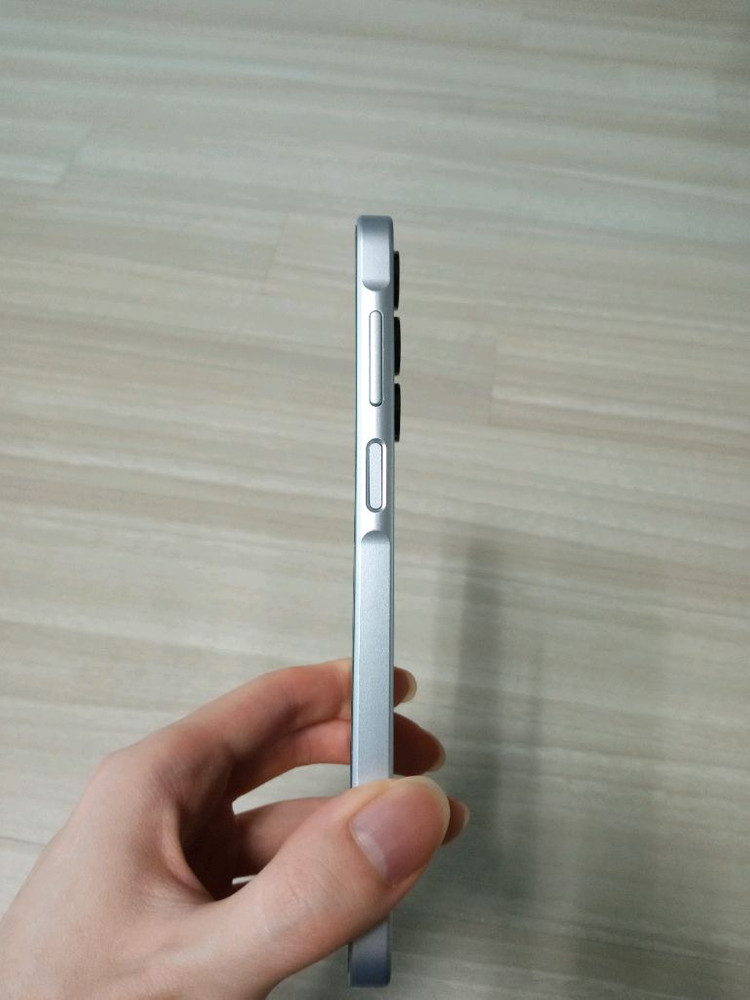 갤럭시버디4 공기계 휴대폰 128 GB 이미지