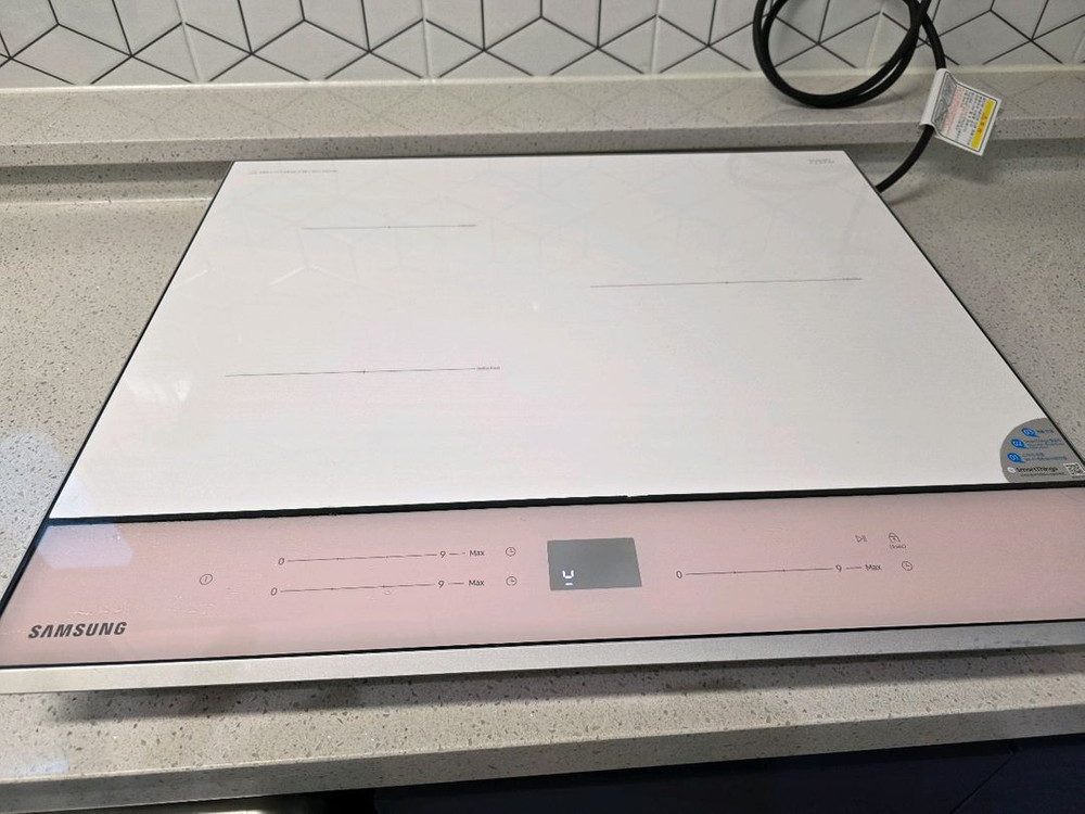 삼성 비스포크 인덕션 3구 NZ63A8708XP 핑크에디션 (고속버스 수화물가능) 이미지