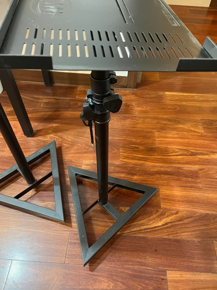 imi 모니터스피커용 스탠드 판매합니다 이미지