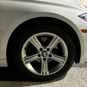 bmw f30 17인치 휠 타이어 세트 포터 가능 이미지