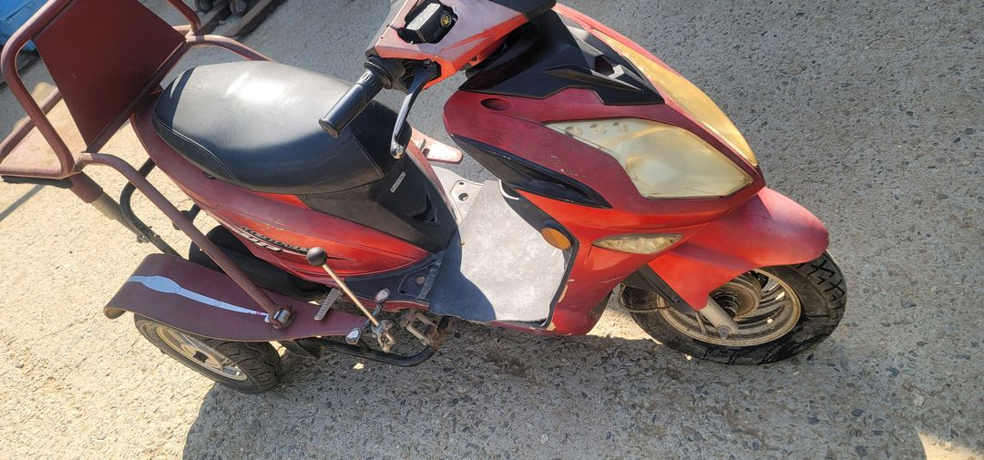 삼발이 스쿠터 운반차 이미지