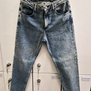 띠어리 헤이더 청바지 연청 32사이즈