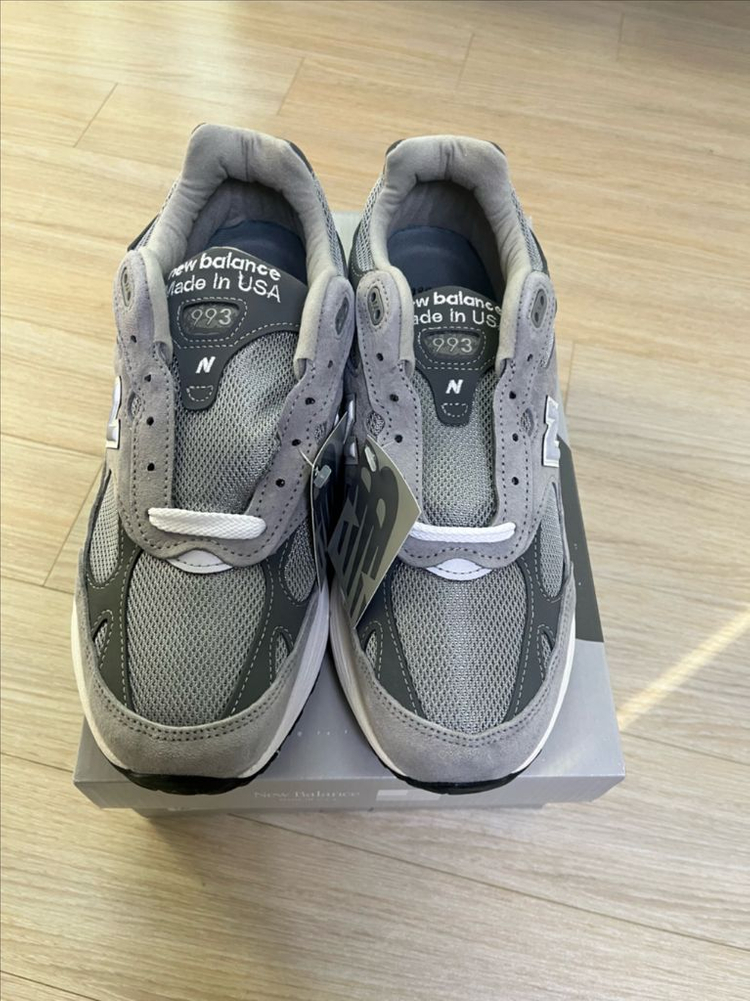 뉴발란스 MR993GL 275사이즈 새상품입니다 이미지