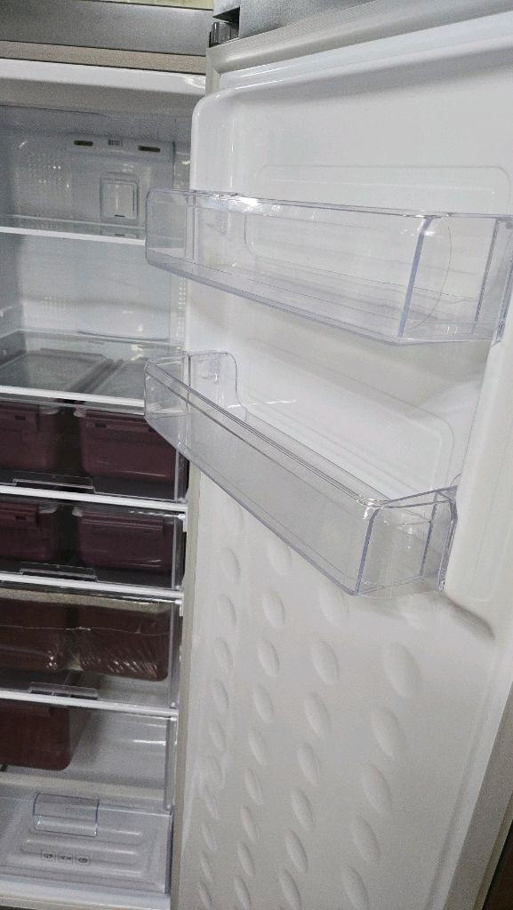 삼성 스탠드 김치냉장고 이미지