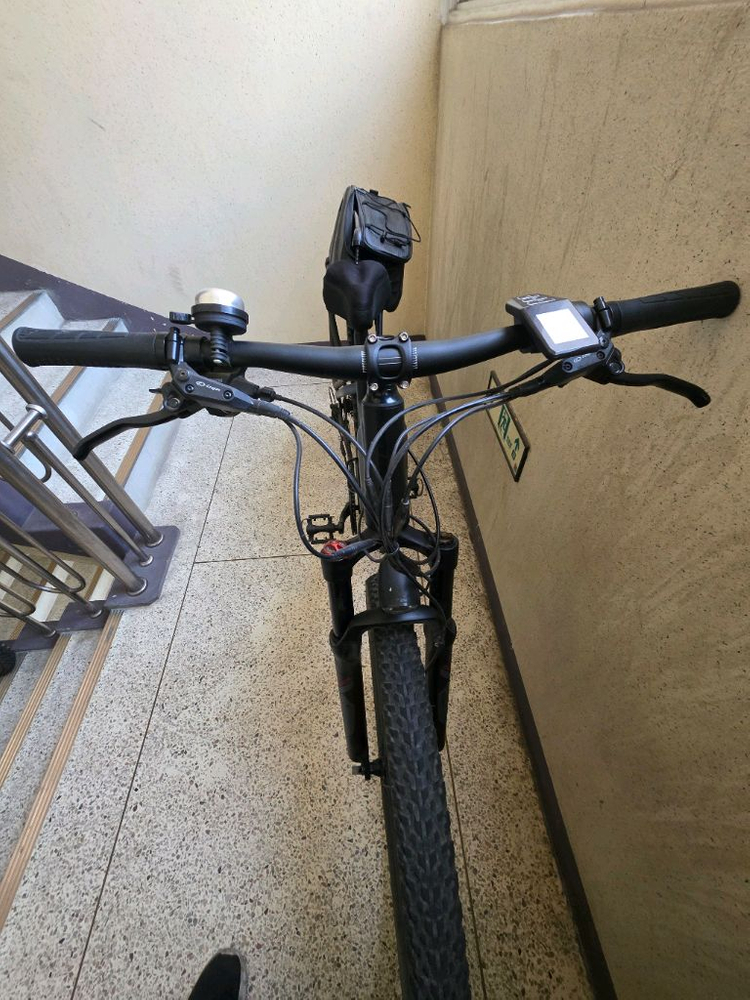 알톤 니모 27.5 LS 23년식 전기자전거 팝니다 (배터리2개,열쇠2개) 이미지