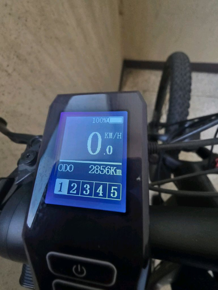 알톤 니모 27.5 LS 23년식 전기자전거 팝니다 (배터리2개,열쇠2개) 이미지