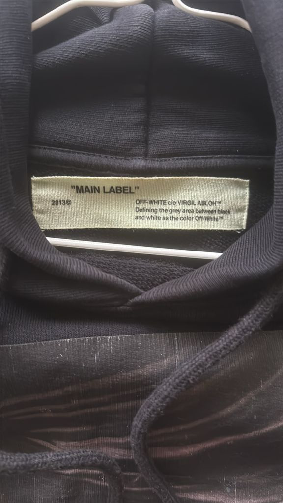 오프화이트 카라바지오 후드 이미지