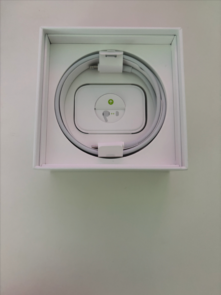 에어팟 프로 2세대--2