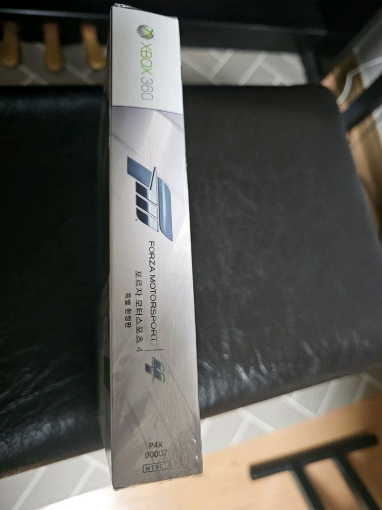 XBOX360 포르자모터스포츠4 한정판 미개봉--2