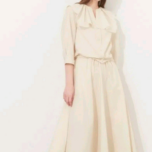 한섬 타임 레터링 밴딩플레어스커트