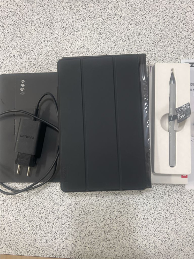 Y700 2세대 (케이스 + 펜슬 + 보호필름)--1