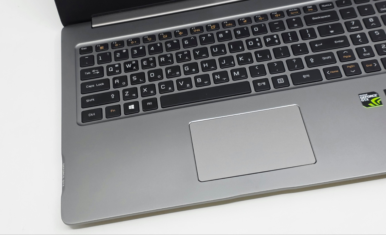 LG전자 울트라기어 GT 15U780-PA76K I7/16GB게이밍노트북--2