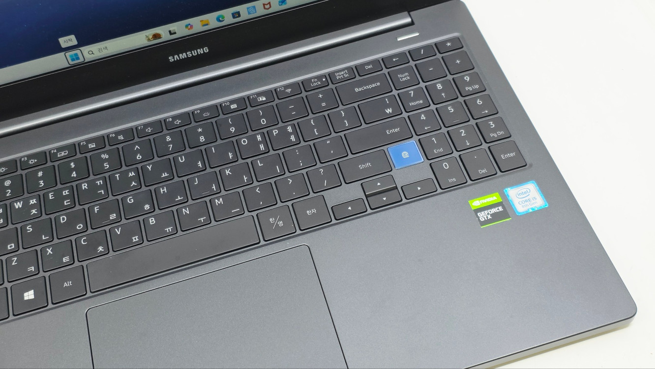 삼성 노트북7 NT760XBE-X58 GTX1650 게이밍노트북 고사양 이미지