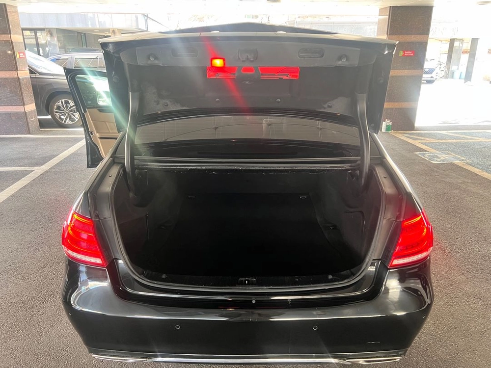 16년식 벤츠 E220 아방가르드 디젤 개인판매합니다 이미지