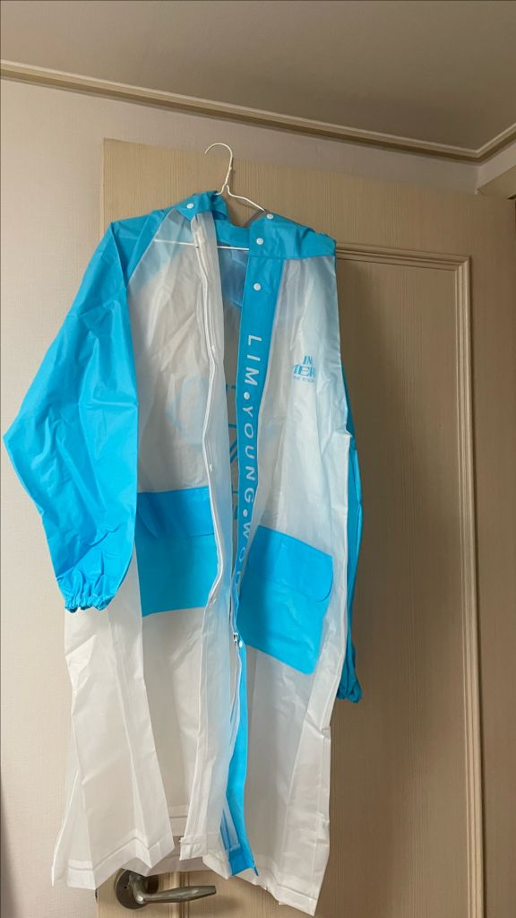 임영웅 상암콘서트 우비 판매 이미지