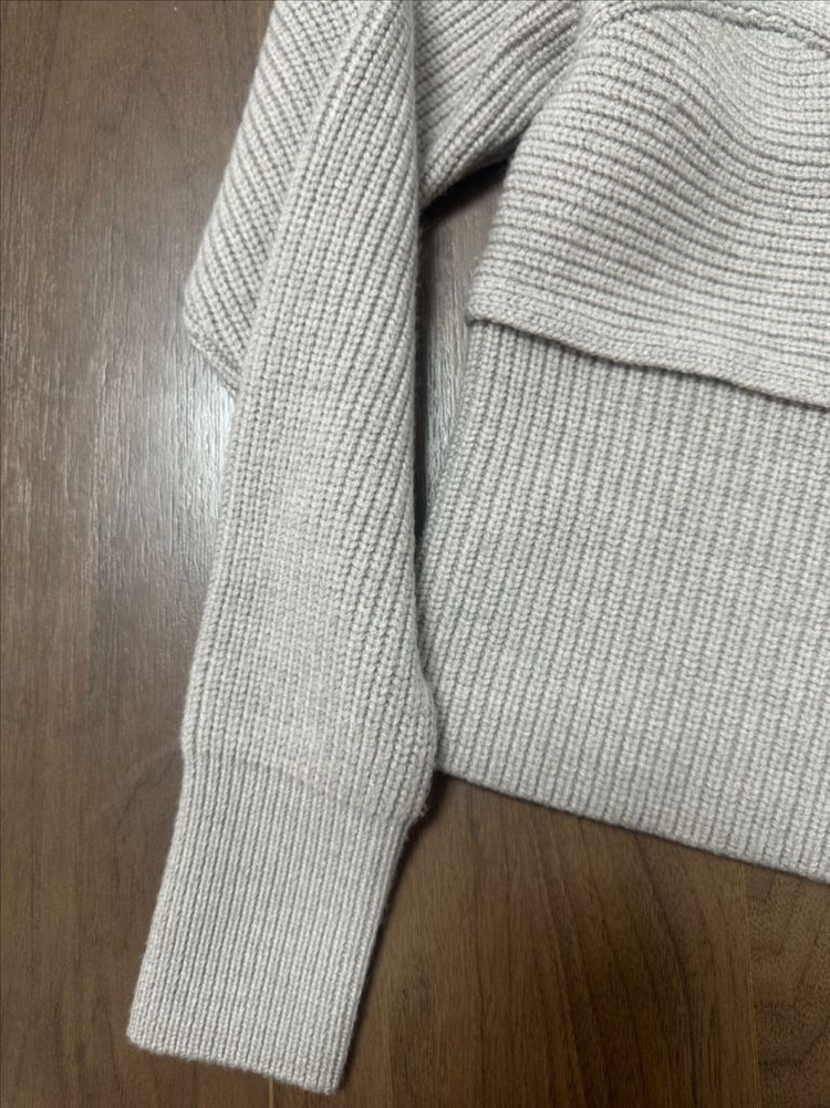 iro 니트 이미지