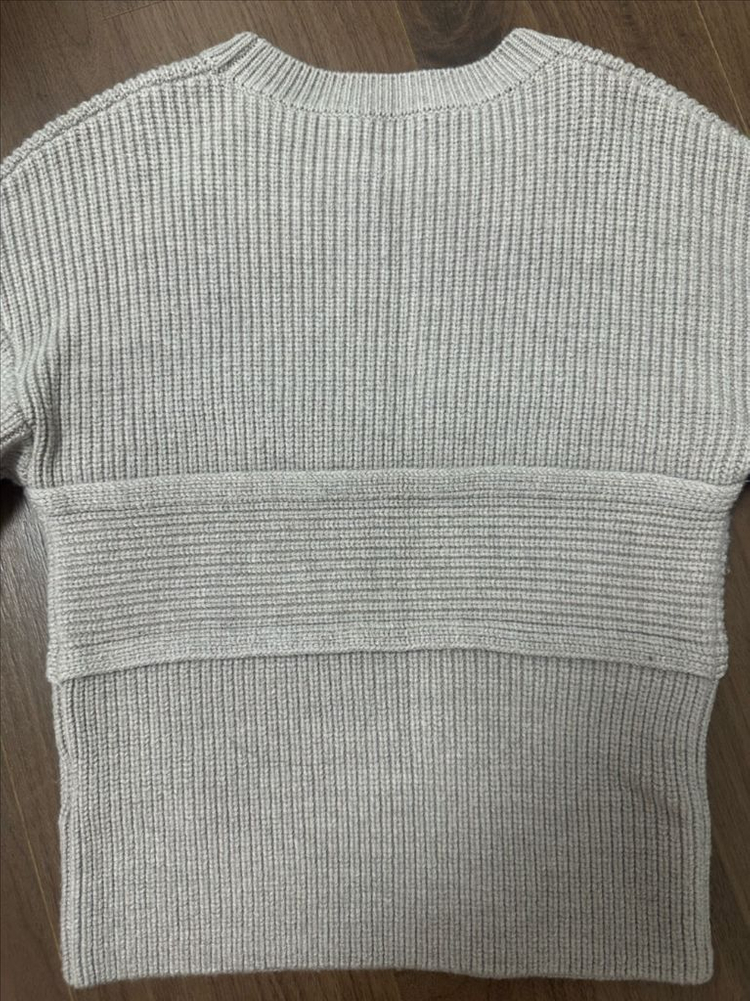 iro 니트 이미지