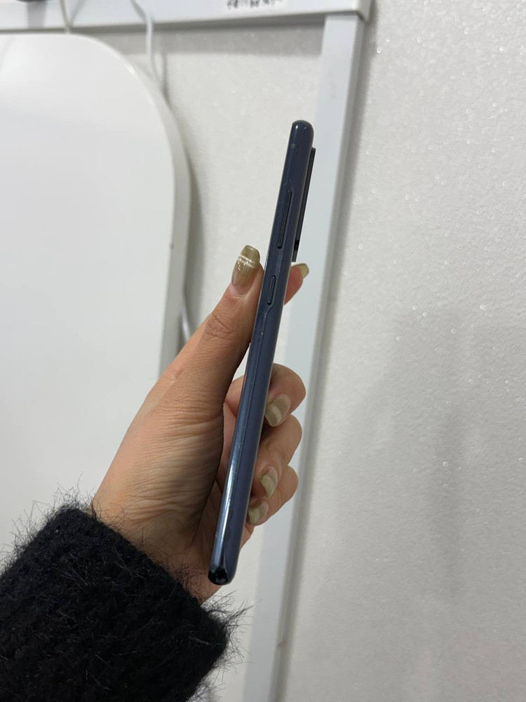 갤럭시S20FE 네이비 128 Y1625 이미지