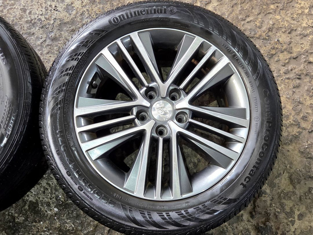 그랜저HG 17인치휠타이어 2255517 pcd114.3 소나타 k5 k7 아반떼 sm5 sm7 등 이미지