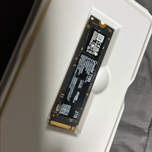 마이크론 Crucial T700 M.2 NVMe 대원씨티에스 (2TB) SSD