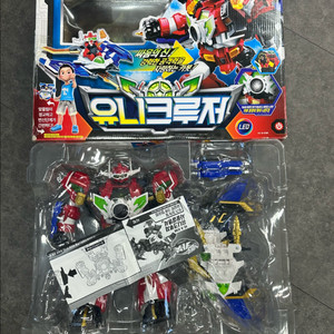 헬로카봇 유니크루저 변신 로봇