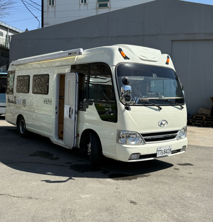 뉴카운티 캠핑카 2013년식 인산철1600a 이미지