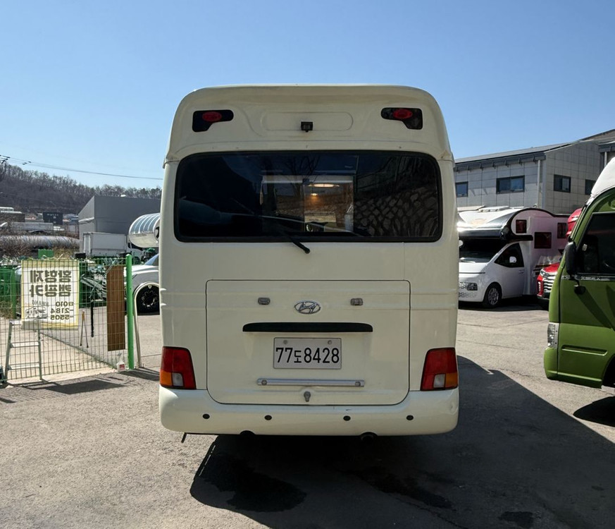 뉴카운티 캠핑카 2013년식 인산철1600a 이미지