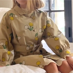 로아앤제인 플라워 트렌치코트 145