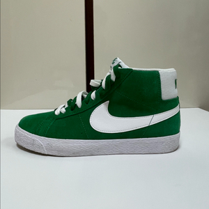 나이키 SB 줌 블레이저 미드