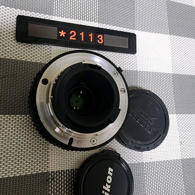 니콘 AF 마운트 35-70mm 줌렌즈 이미지