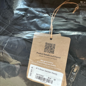 파타고니아 다운스웨터후디 블랙M 미개봉