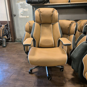 (부산) 올리폼 컴퓨터 게이밍 pc방 의자 이미지