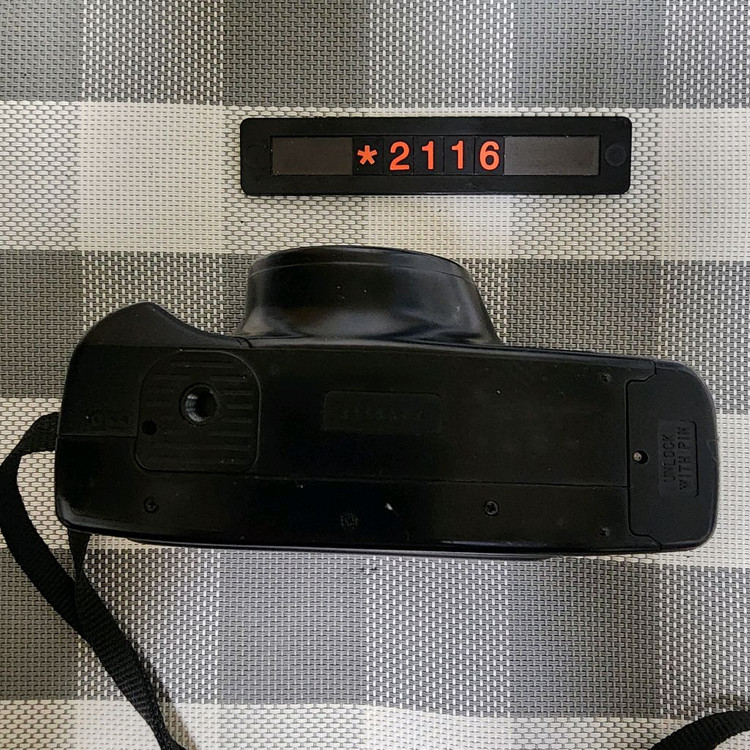 삼성캐녹스 퍼지줌 1050 필름카메라--3