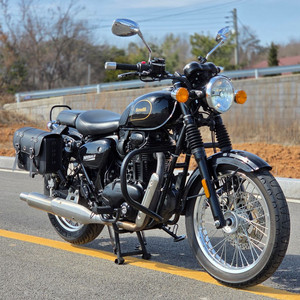 특판) 베넬리 임페리알레400 21년 1만 블박2채널 최저가 판매합니다